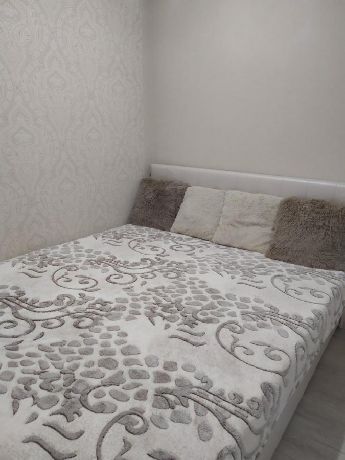 Студия На Проскуровской 16 Khmel'nyts'kyy Exterior photo
